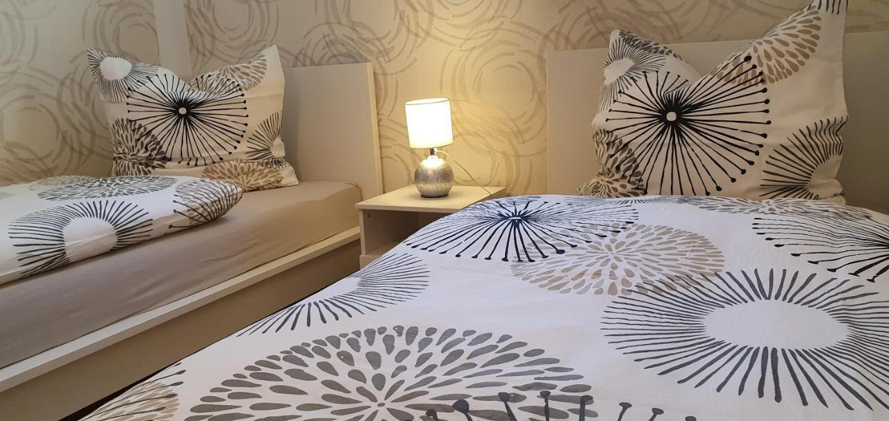 Moderne Ferienwohnung Mit Eigenem Garten Und Traumhaften Blick Wilhelmsthal المظهر الخارجي الصورة